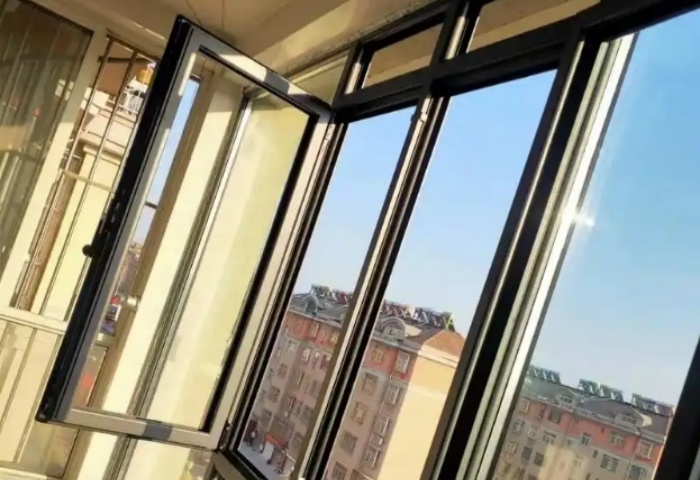  青島老房煥新窗，這些關(guān)鍵得盯牢！